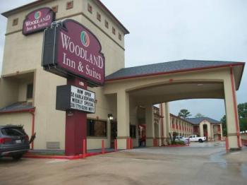Woodland Inn and Suites Image 6